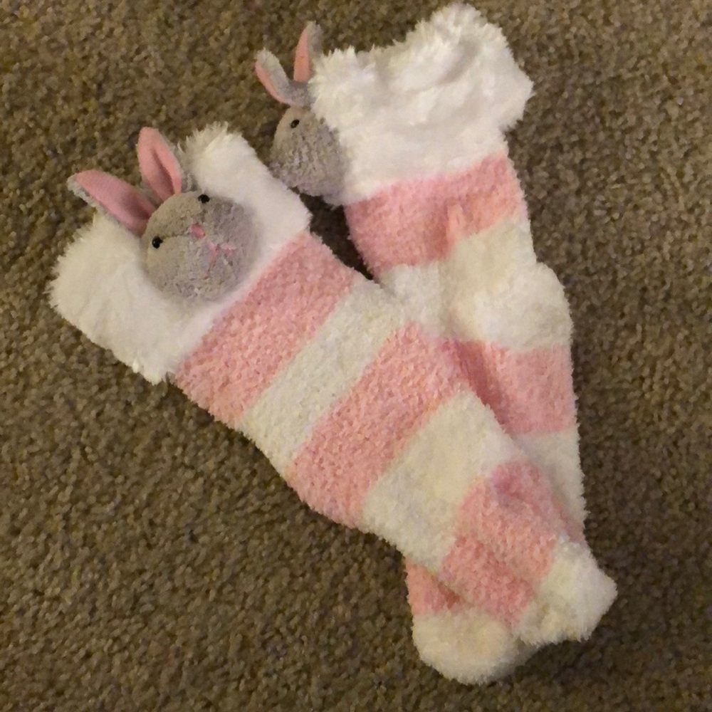 Bunny fuzzy socks